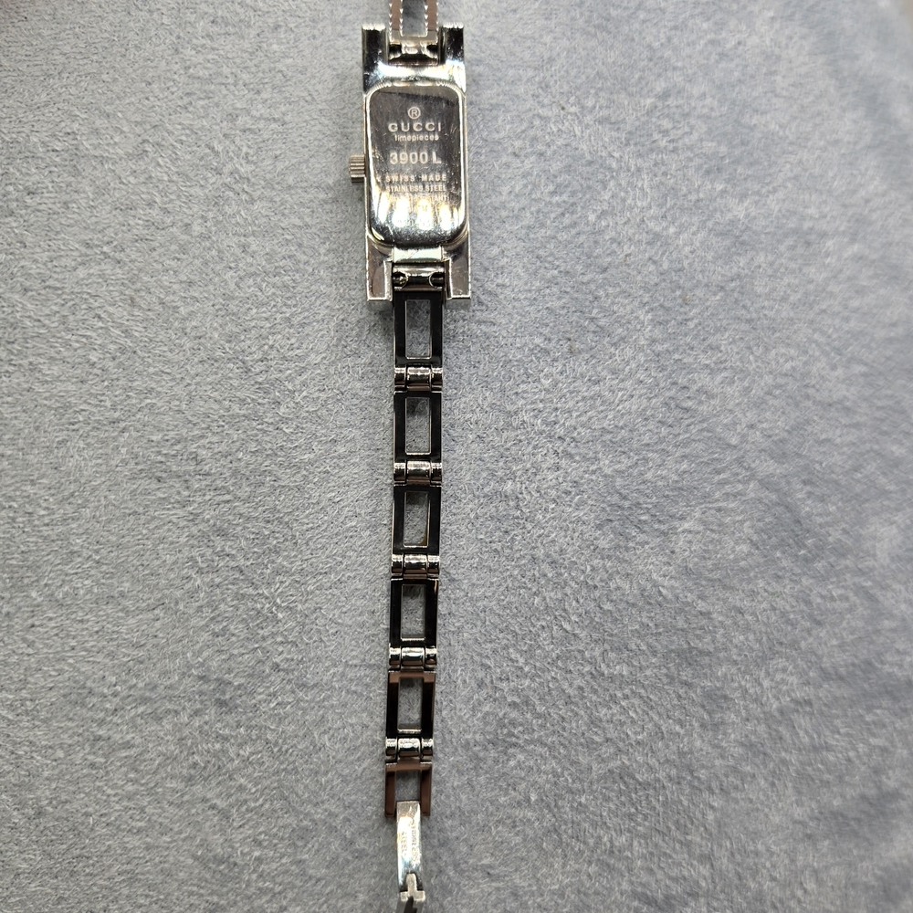 Gucci Silver Watch COA INCLUDED! - Picture 8 of 15